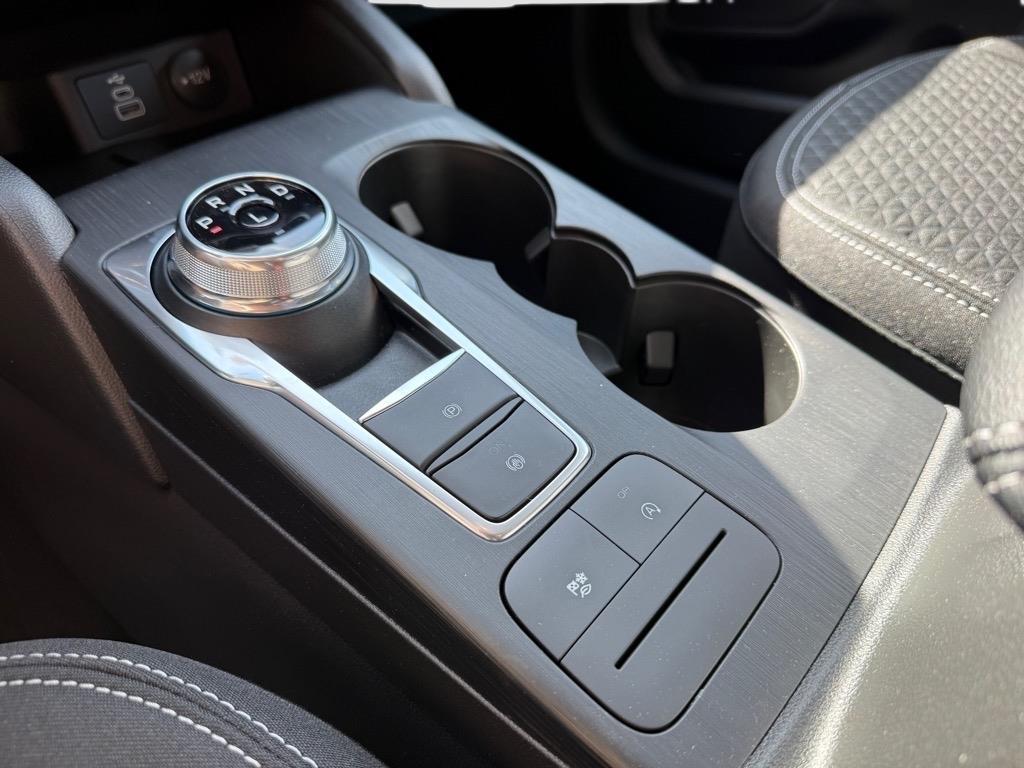 new 2025 Ford Escape car, priced at $27,303