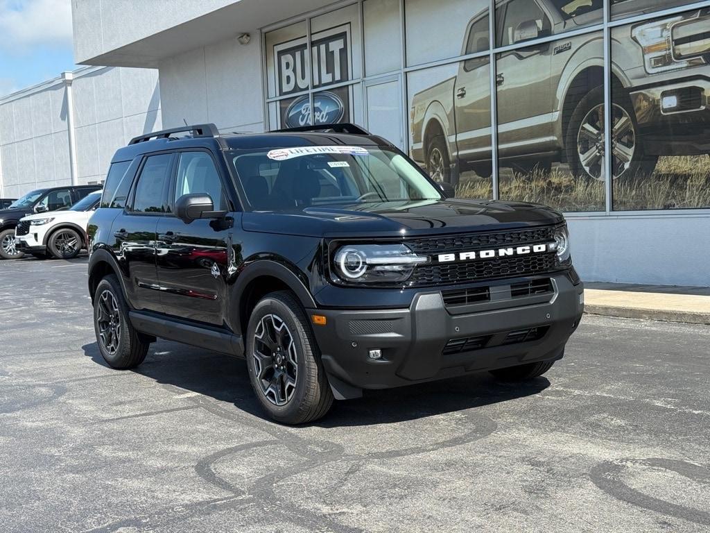 new 2025 Ford Bronco Sport car, priced at $36,205