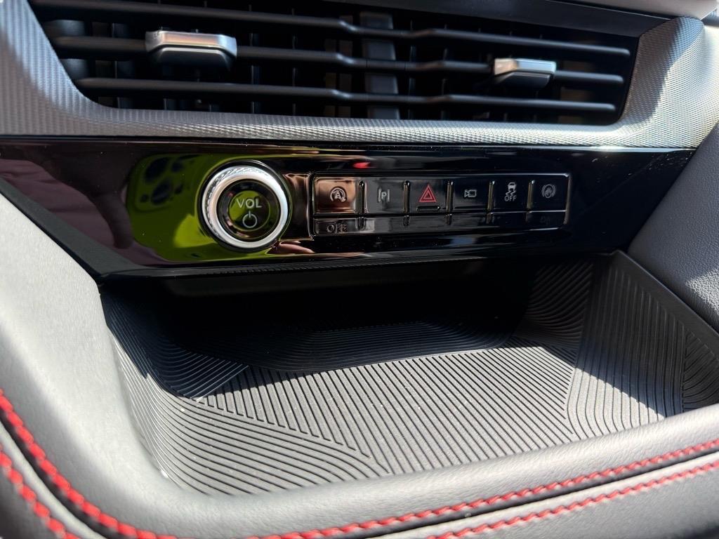 new 2025 Ford Explorer car, priced at $44,406