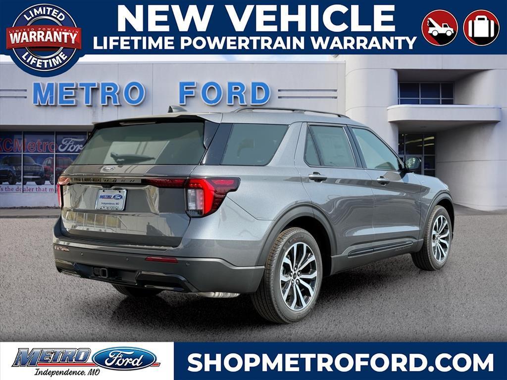 new 2025 Ford Explorer car, priced at $44,406