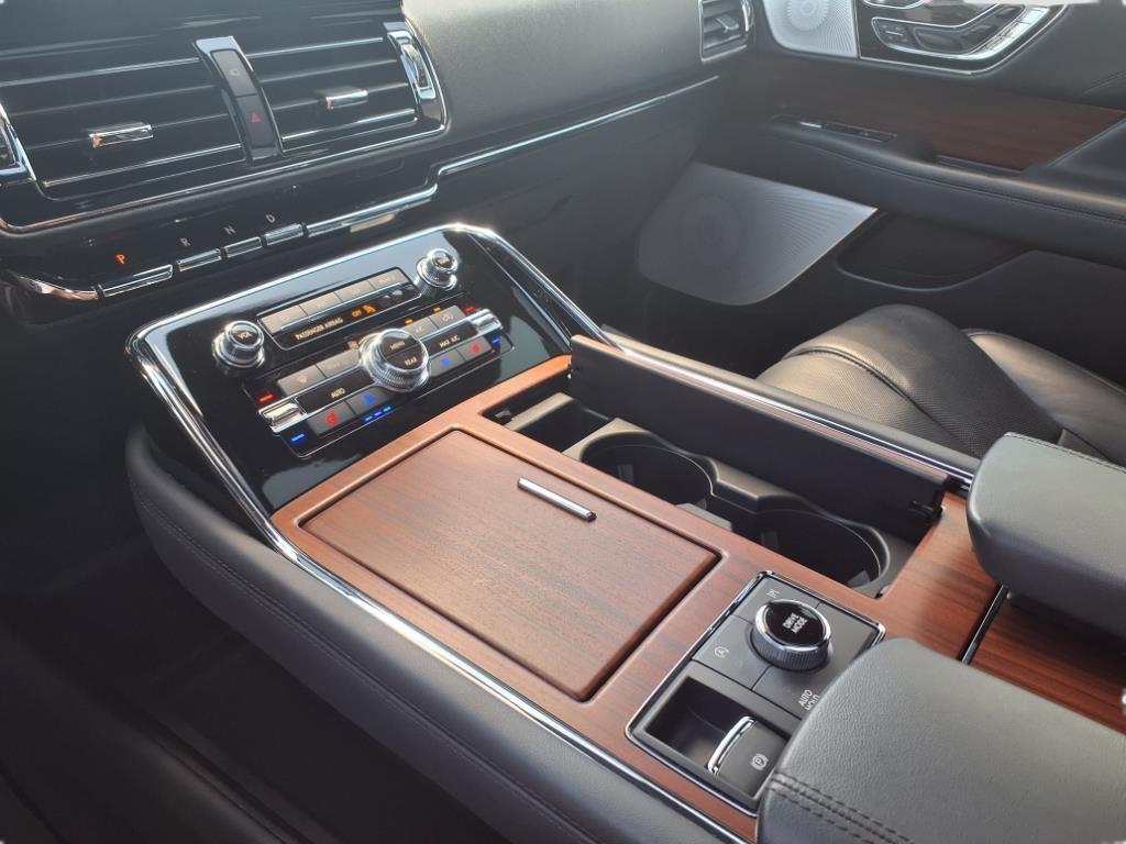 used 2023 Lincoln Navigator L car, priced at $70,989