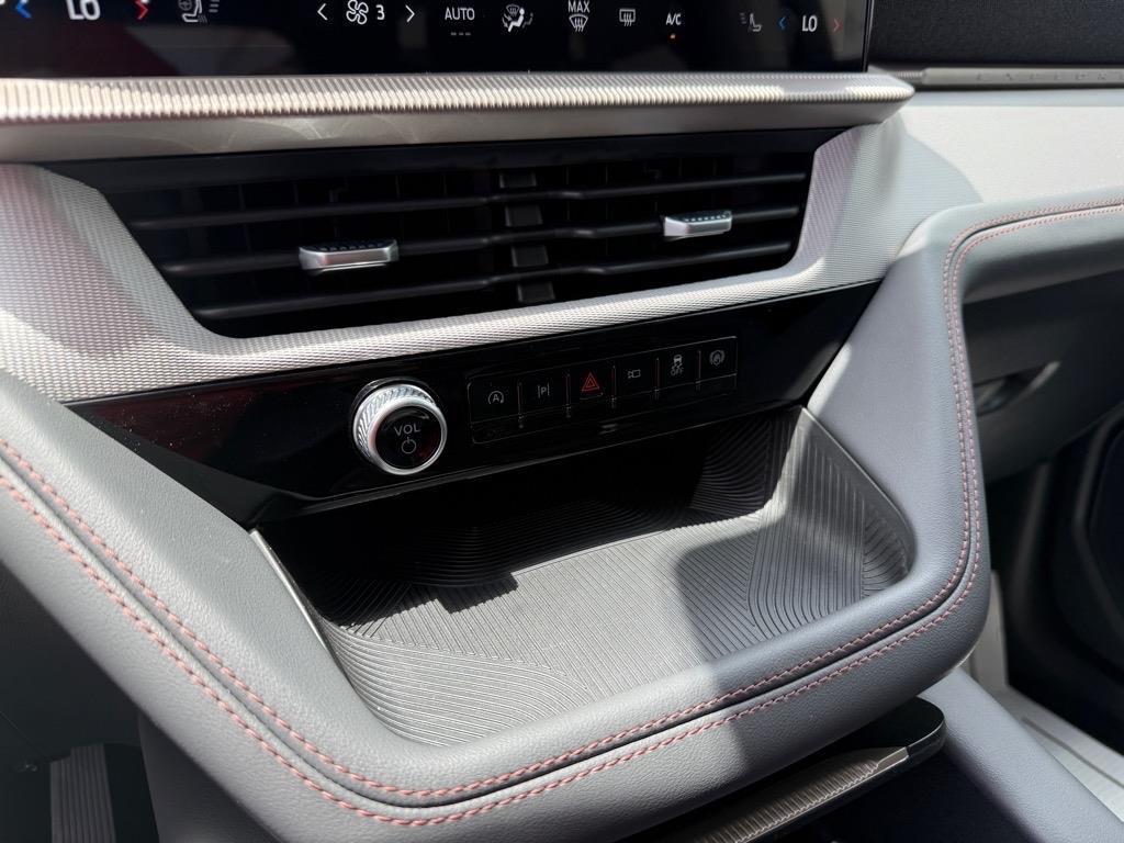 new 2025 Ford Explorer car