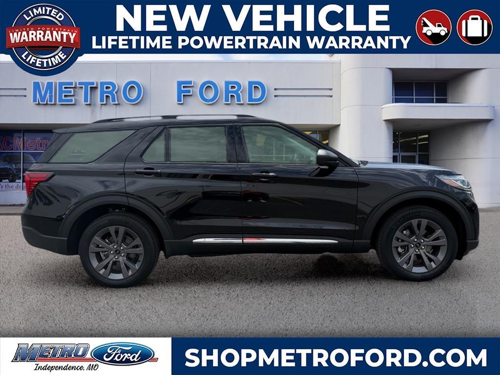 new 2025 Ford Explorer car