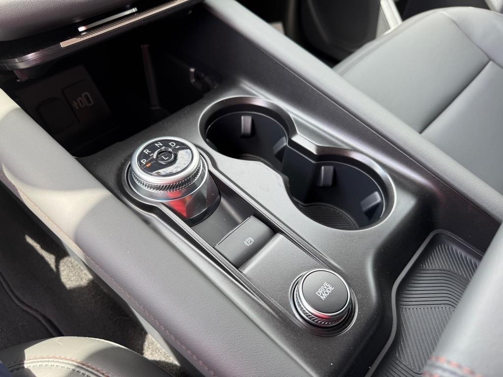 new 2025 Ford Explorer car