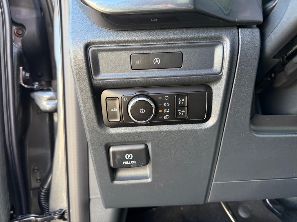 new 2025 Ford F-150 car, priced at $49,249