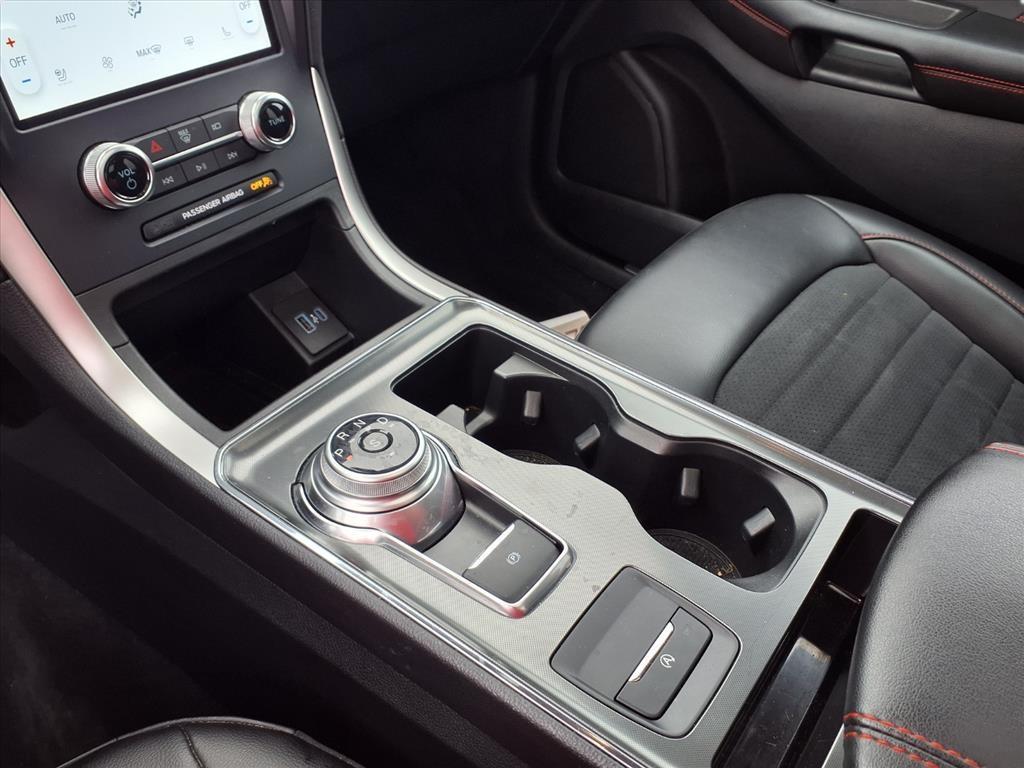 used 2024 Ford Edge car, priced at $35,576