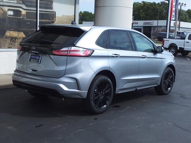 new 2024 Ford Edge car, priced at $41,370