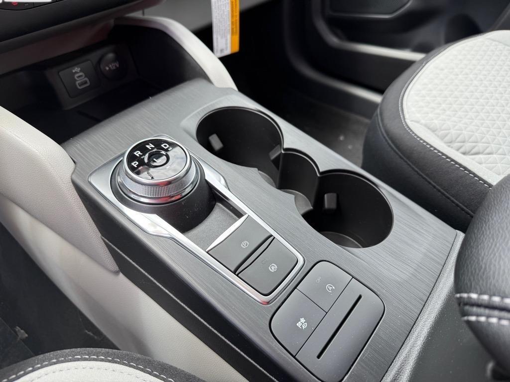 new 2025 Ford Escape car, priced at $29,882