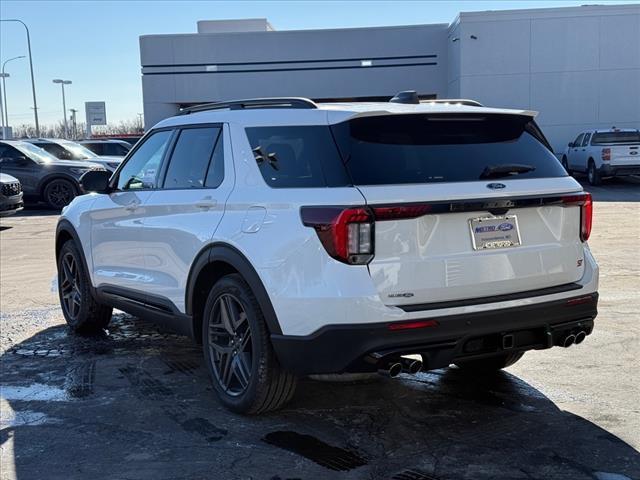 new 2025 Ford Explorer car, priced at $57,739