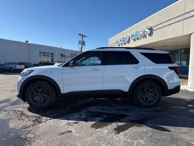 new 2025 Ford Explorer car, priced at $57,739