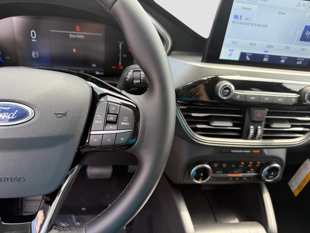 new 2025 Ford Escape car, priced at $29,875