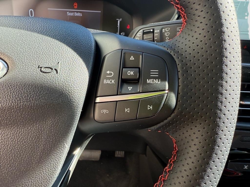 new 2025 Ford Escape car, priced at $33,925