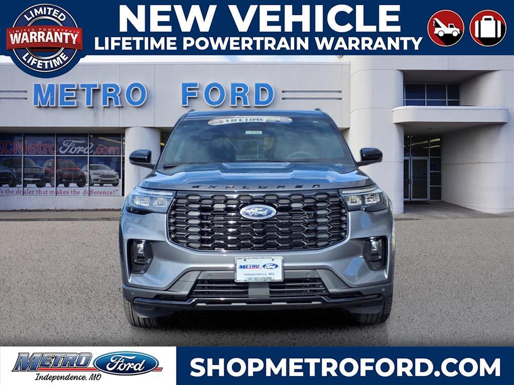 new 2025 Ford Explorer car, priced at $45,782