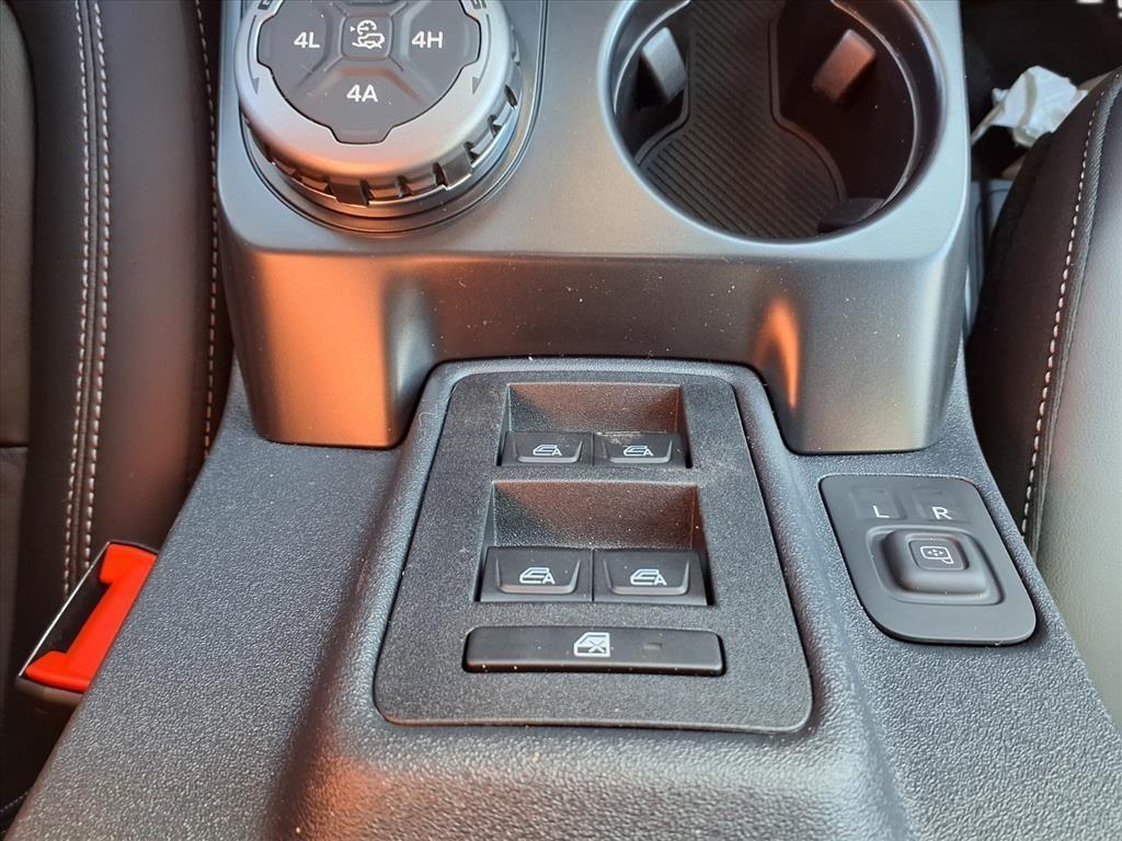 new 2025 Ford Bronco car, priced at $55,910