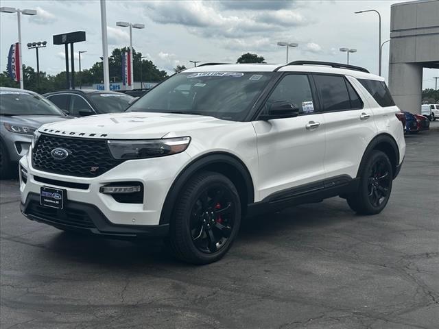 new 2024 Ford Explorer car, priced at $59,059