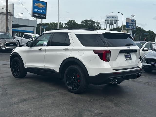 new 2024 Ford Explorer car, priced at $59,059