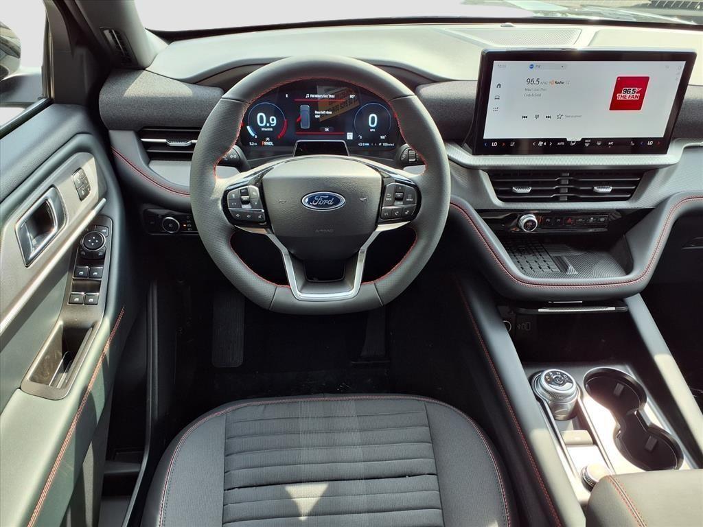 new 2025 Ford Explorer car, priced at $49,316