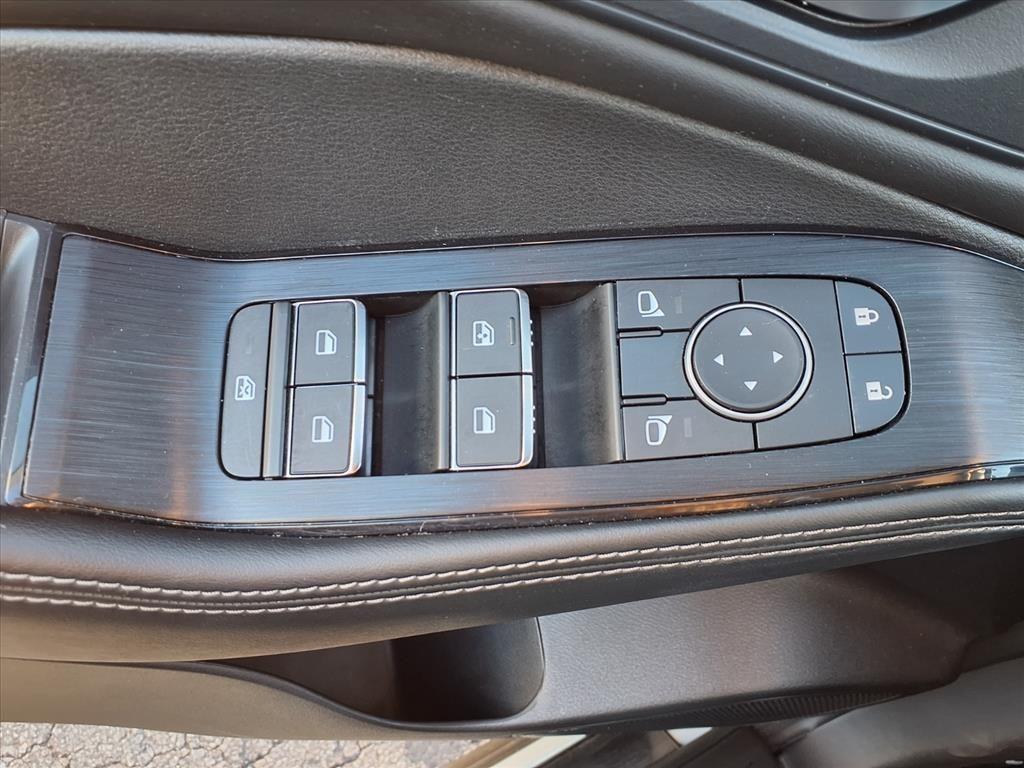 used 2023 Nissan Rogue car, priced at $27,748