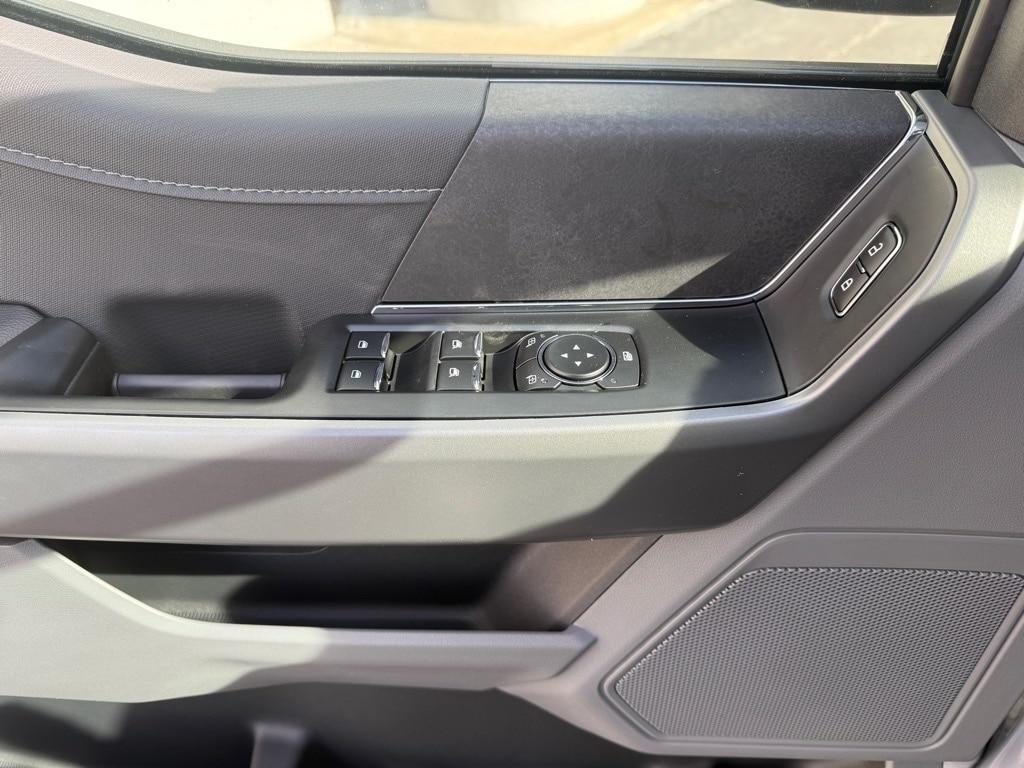 new 2025 Ford F-150 car, priced at $50,172