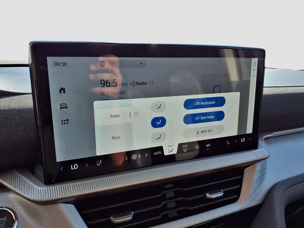 new 2025 Ford Explorer car, priced at $47,223
