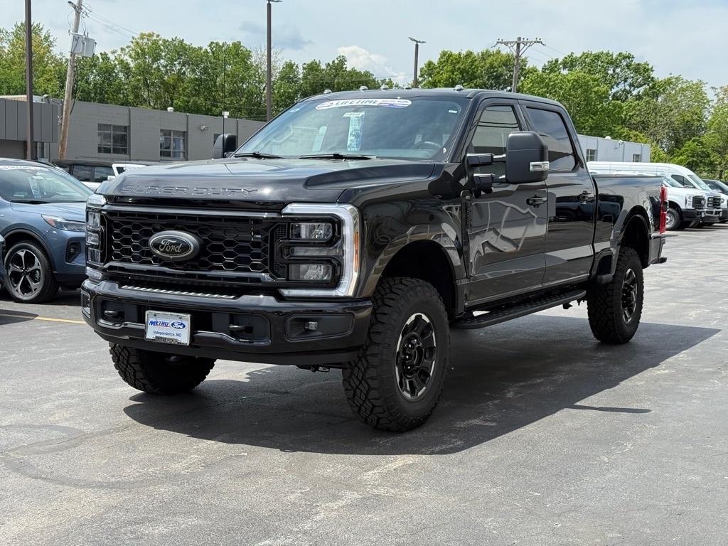 new 2025 Ford F-250 car, priced at $67,458