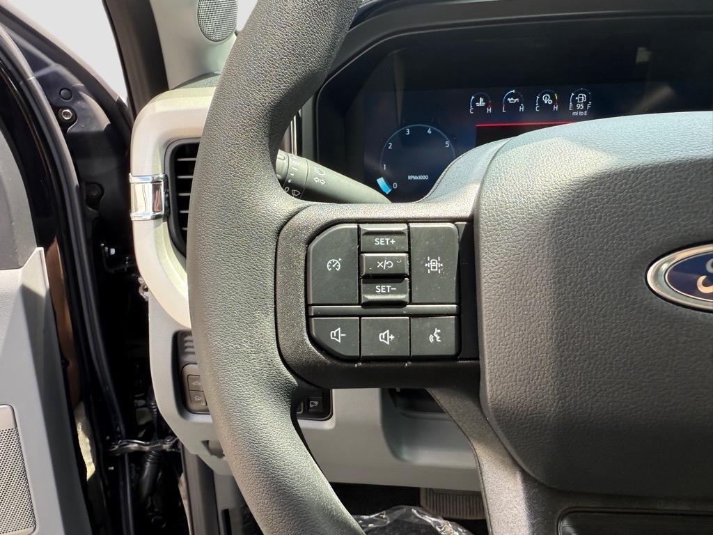 new 2025 Ford F-250 car, priced at $67,458