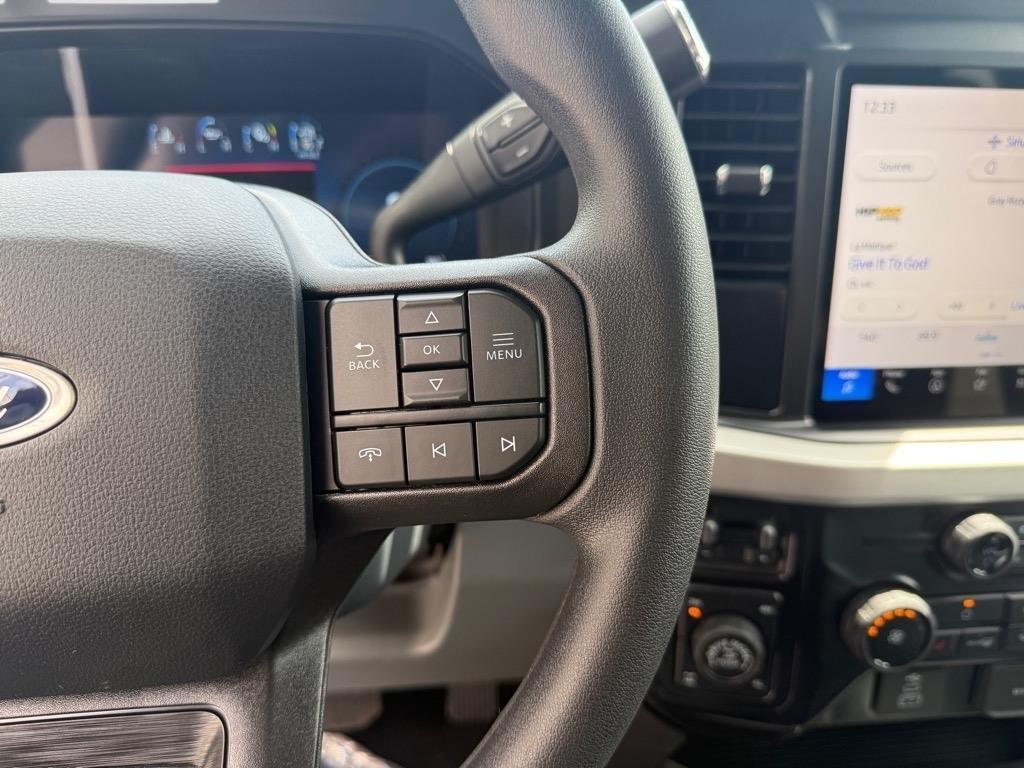 new 2025 Ford F-250 car, priced at $67,458