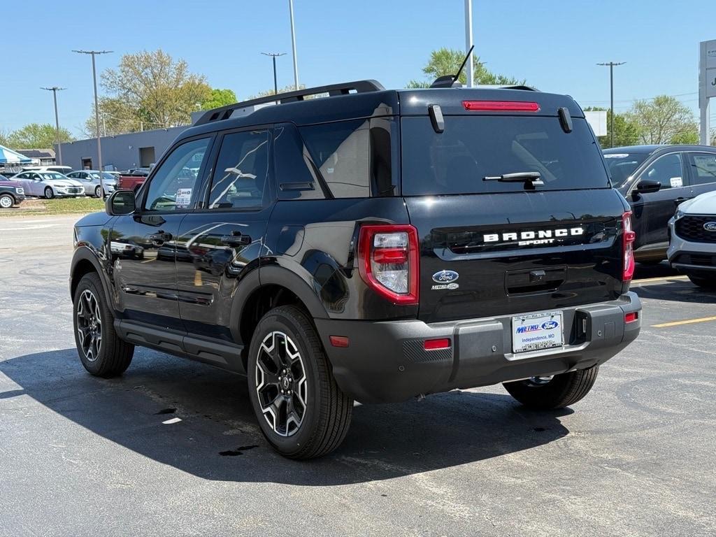new 2025 Ford Bronco Sport car, priced at $34,928