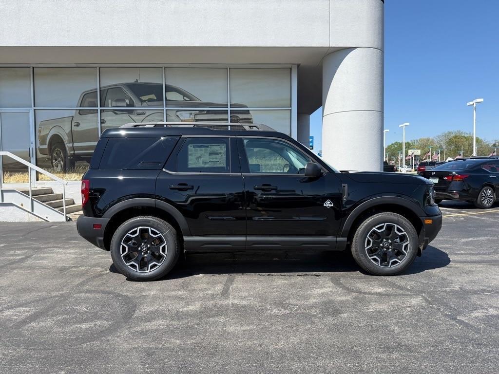 new 2025 Ford Bronco Sport car, priced at $34,928