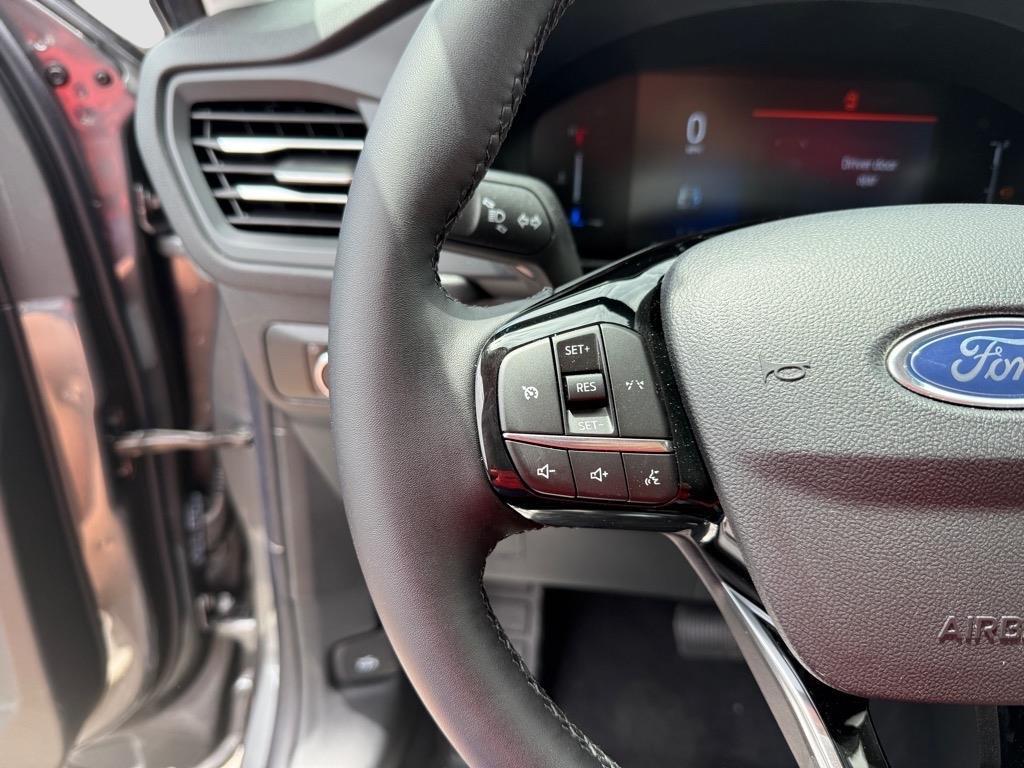 new 2025 Ford Escape car, priced at $29,882
