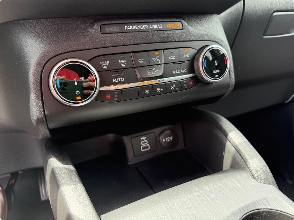 new 2025 Ford Escape car, priced at $29,882