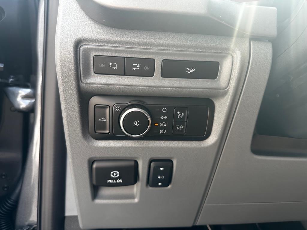 new 2024 Ford F-150 car, priced at $59,379