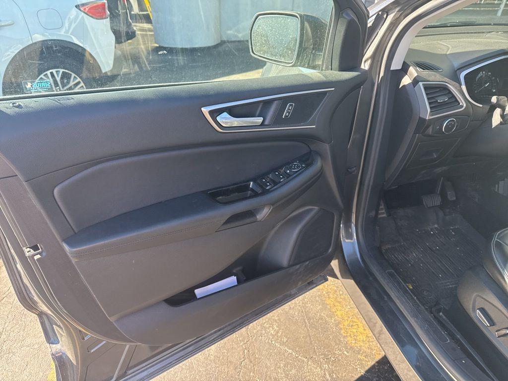 used 2017 Ford Edge car, priced at $14,165