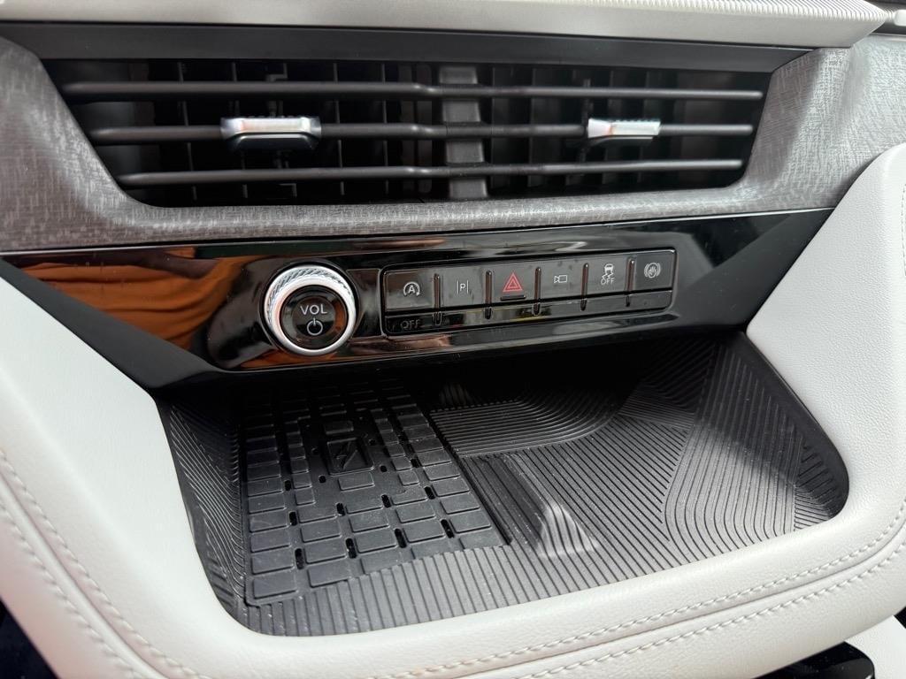 used 2025 Ford Explorer car, priced at $51,989