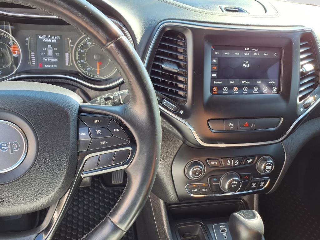 used 2019 Jeep Cherokee car, priced at $12,489