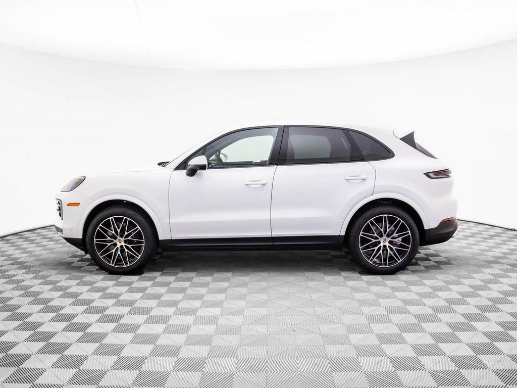 new 2025 Porsche Cayenne car