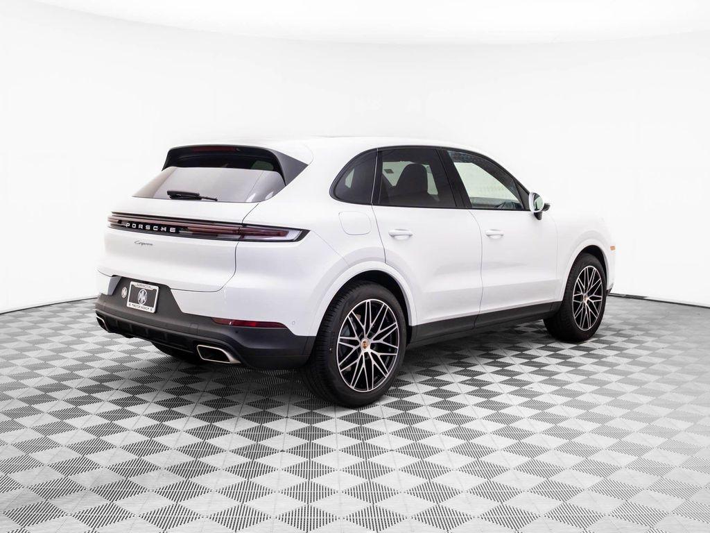 new 2025 Porsche Cayenne car