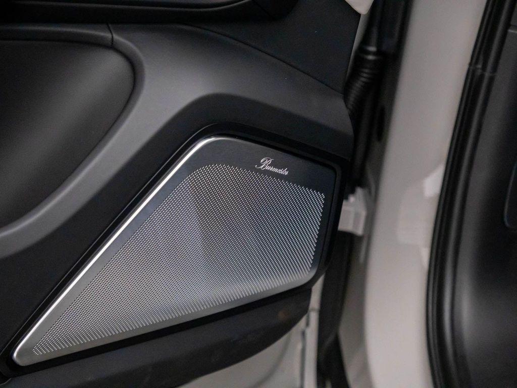 new 2026 Porsche Cayenne car, priced at $160,100