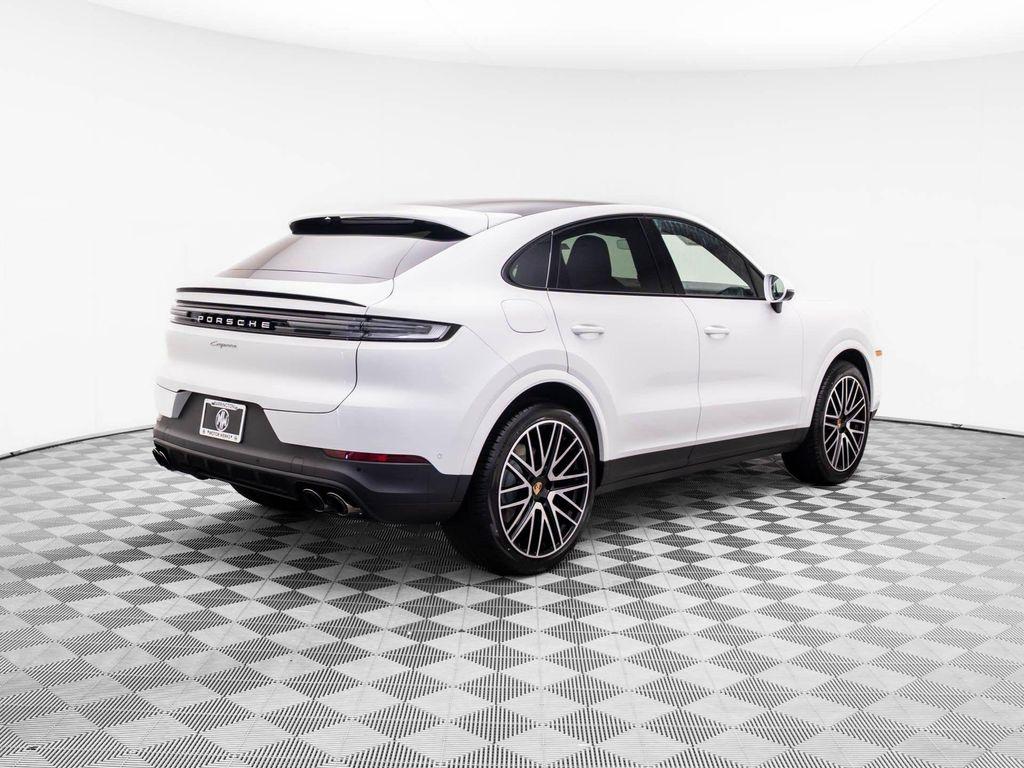 new 2025 Porsche Cayenne car