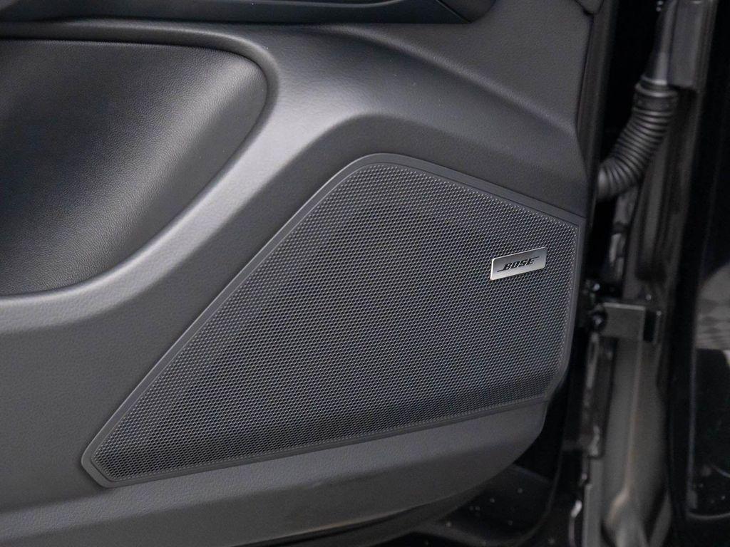new 2025 Porsche Cayenne car, priced at $94,725