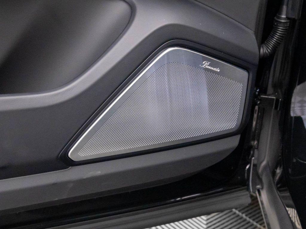 new 2025 Porsche Cayenne car