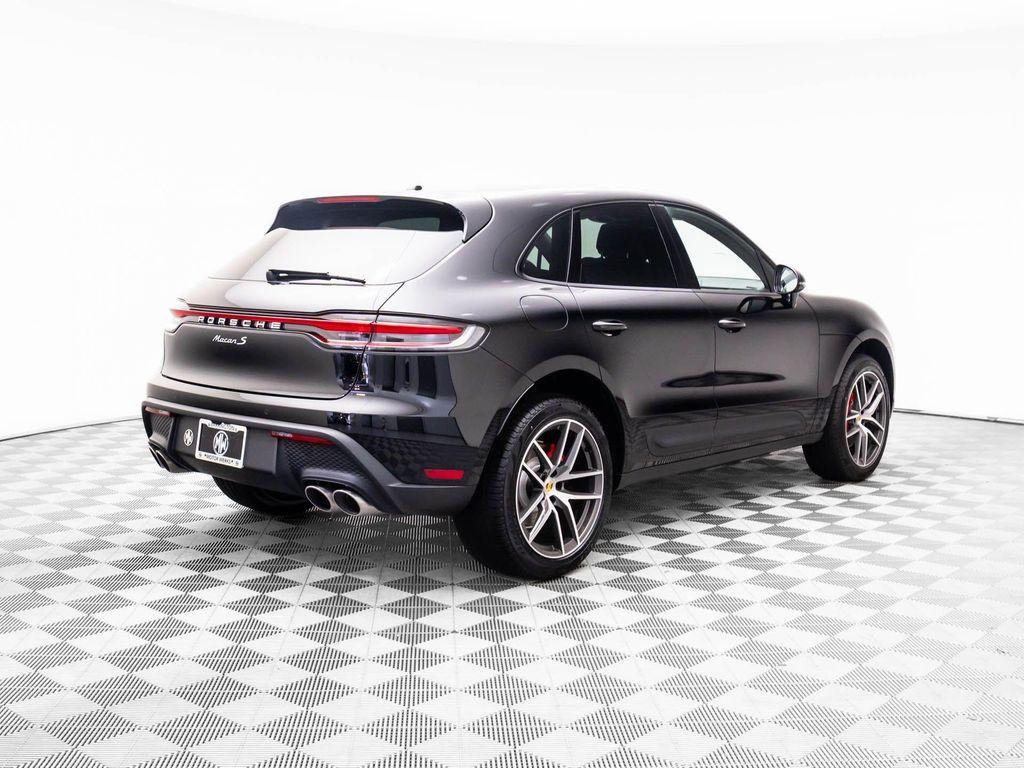 new 2025 Porsche Macan car