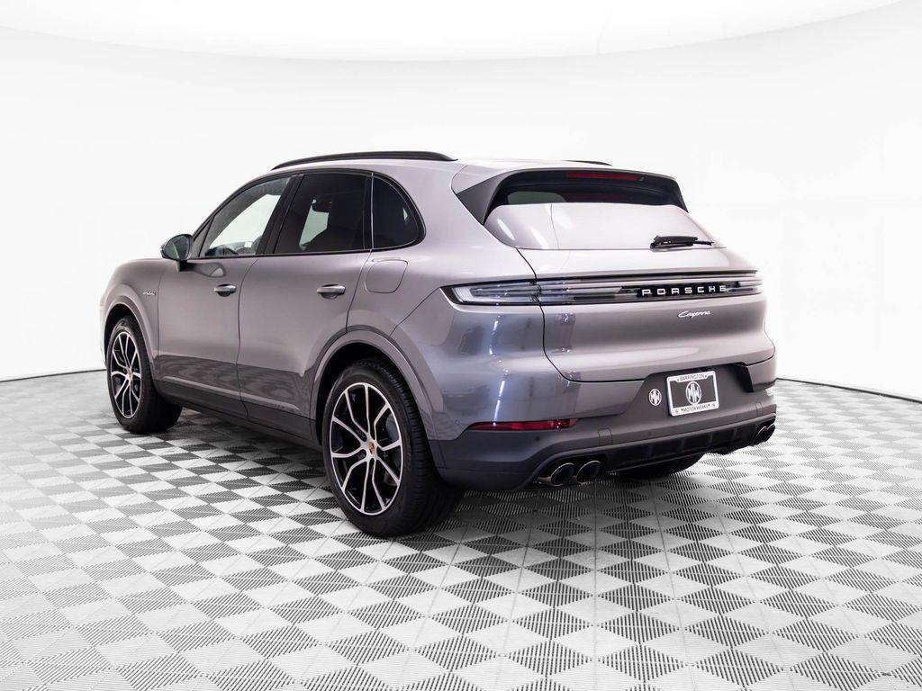 new 2025 Porsche Cayenne car