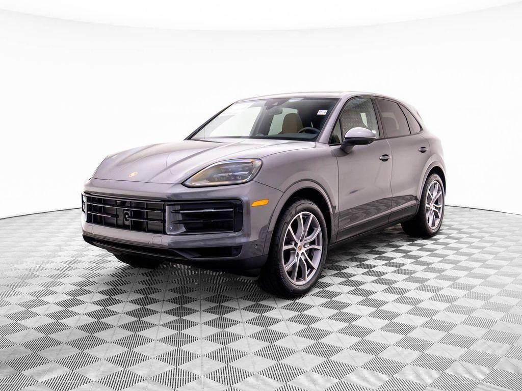 new 2025 Porsche Cayenne car