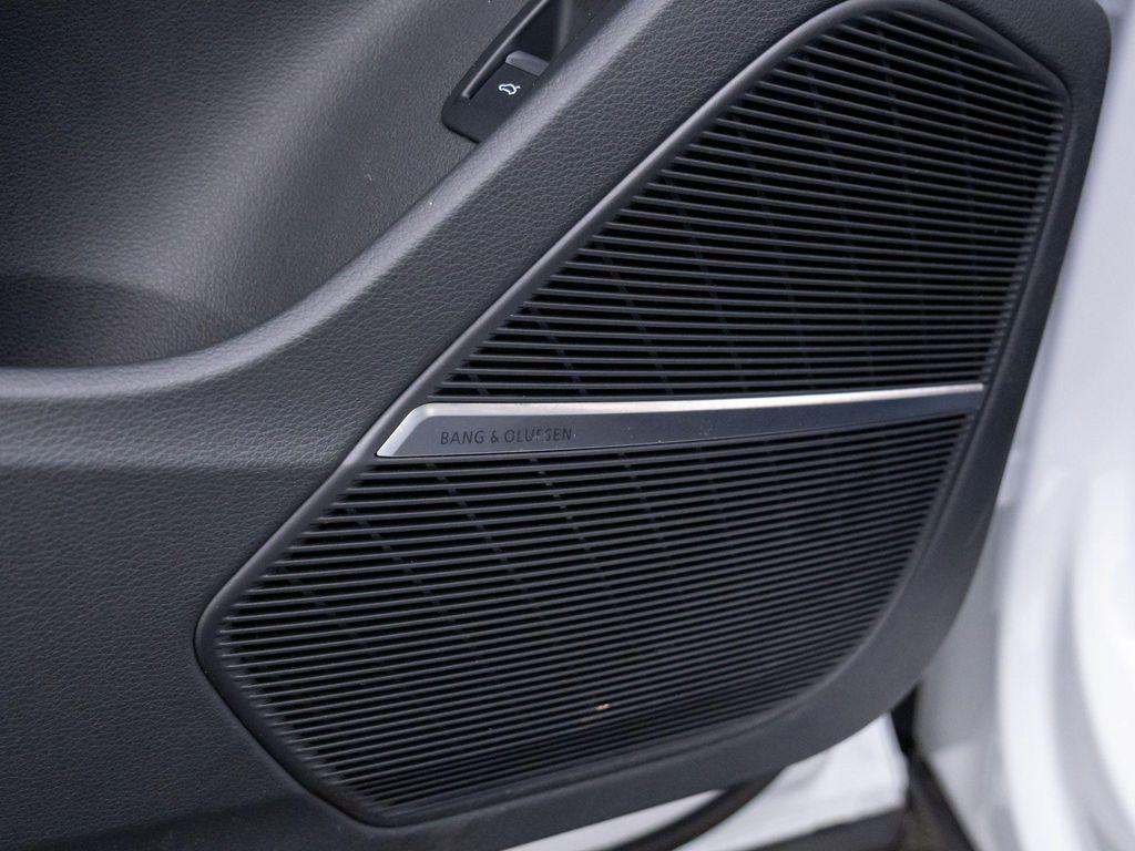 used 2025 Audi Q7 car, priced at $55,000