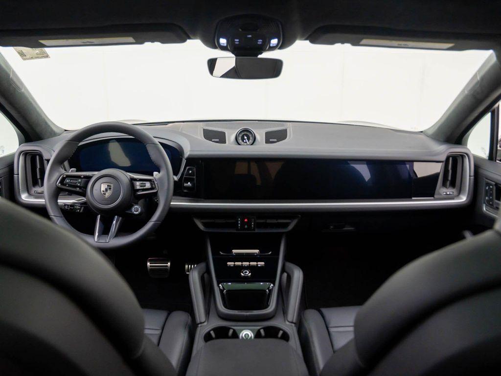 new 2025 Porsche Cayenne car