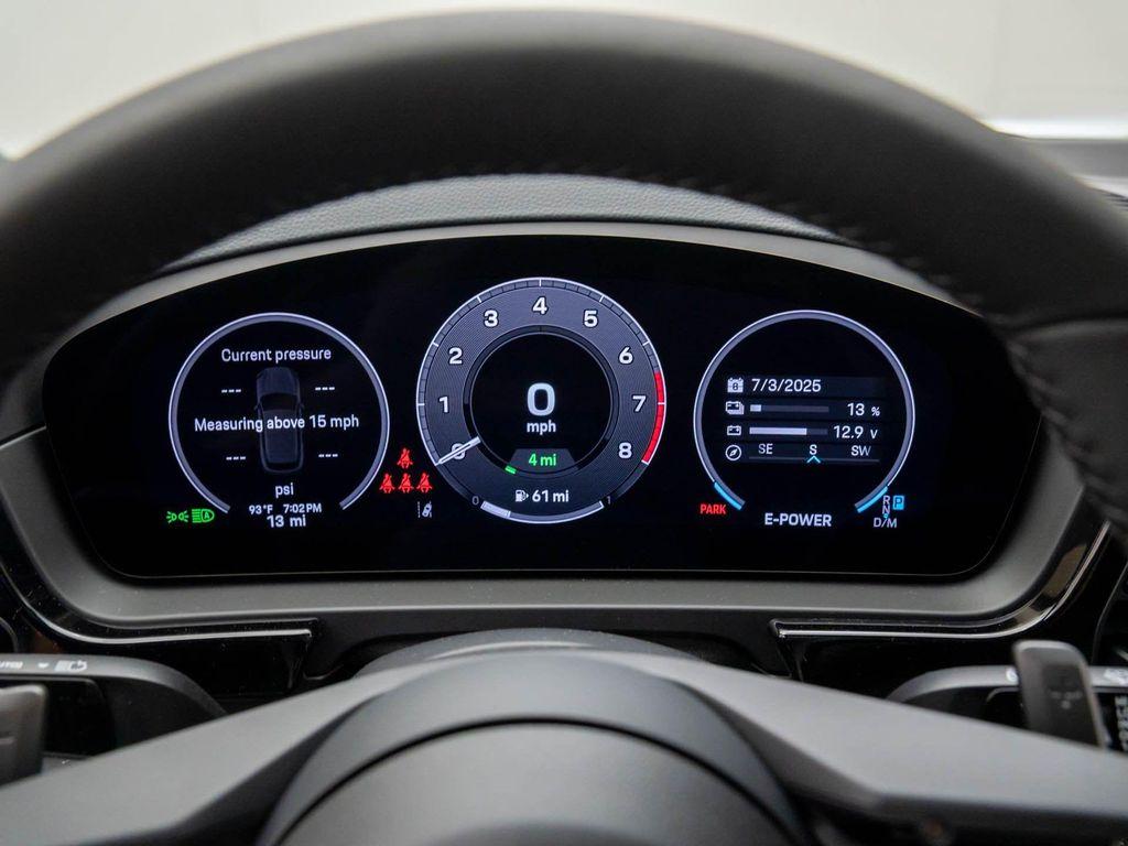 new 2025 Porsche Cayenne car, priced at $121,455