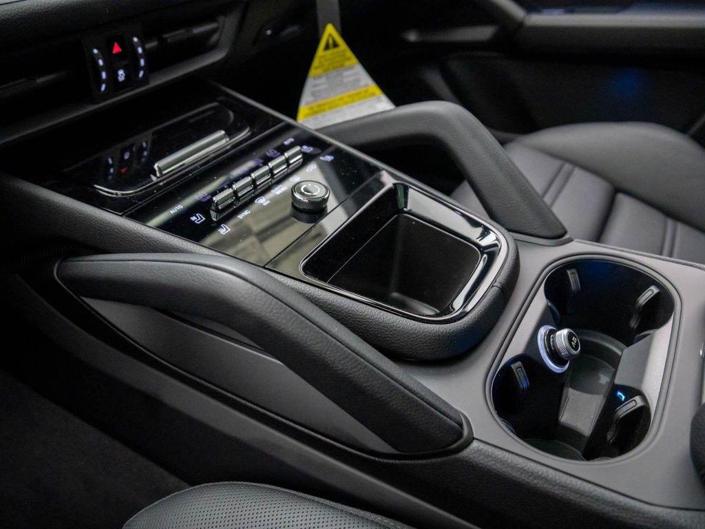 new 2025 Porsche Cayenne car, priced at $121,455