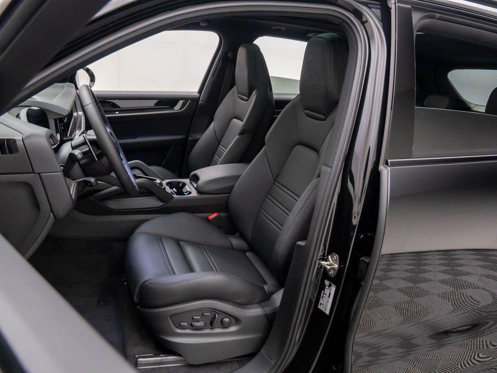 new 2025 Porsche Cayenne car, priced at $121,455