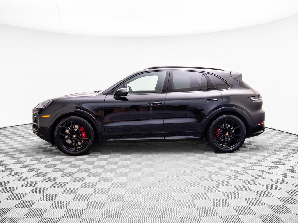 new 2026 Porsche Cayenne car